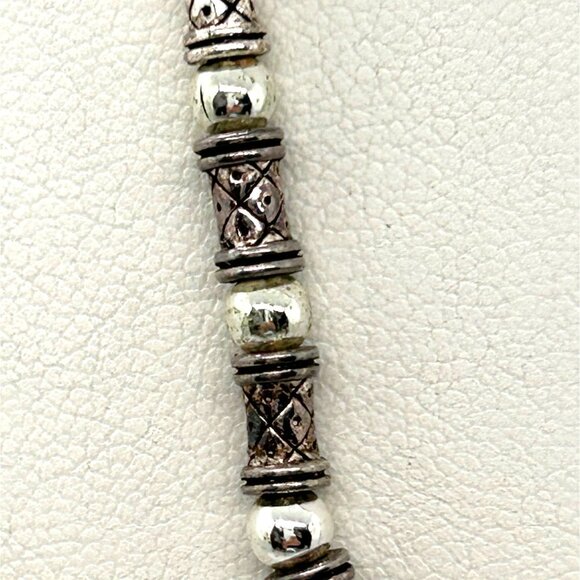 Vintage Napier Silver-Tone Beaded Necklace Textured Cylindrical Metal Beads 18" - Picture 3 of 10